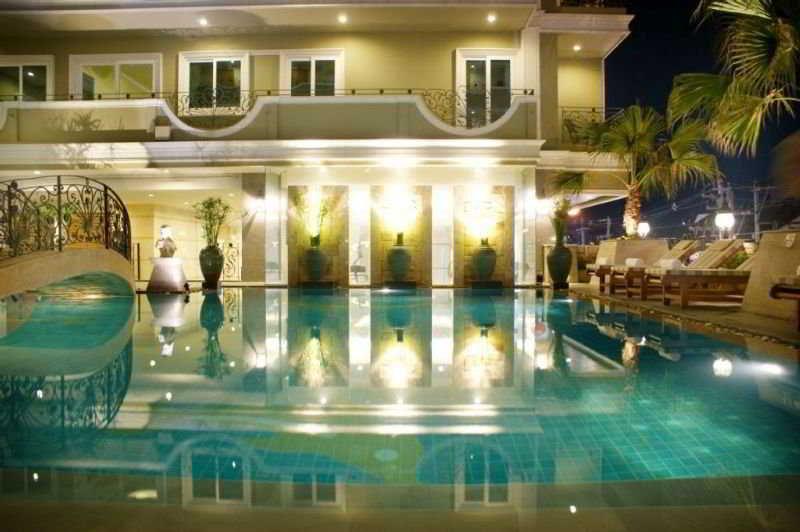 Lk Royal Suite Паттайя Экстерьер фото