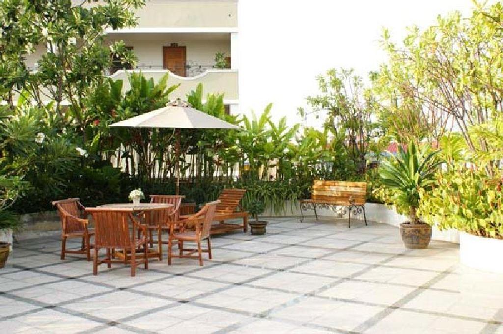 Lk Royal Suite Паттайя Экстерьер фото