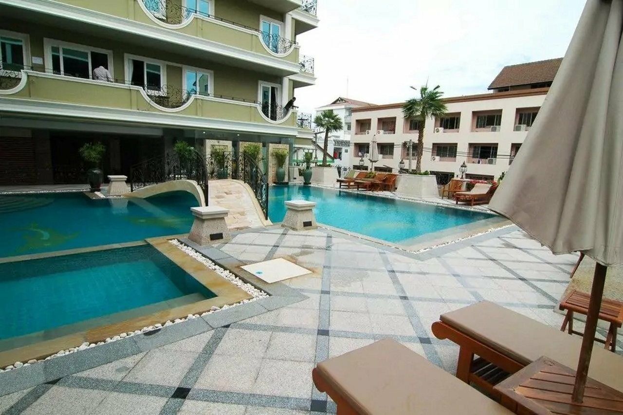 Lk Royal Suite Паттайя Экстерьер фото